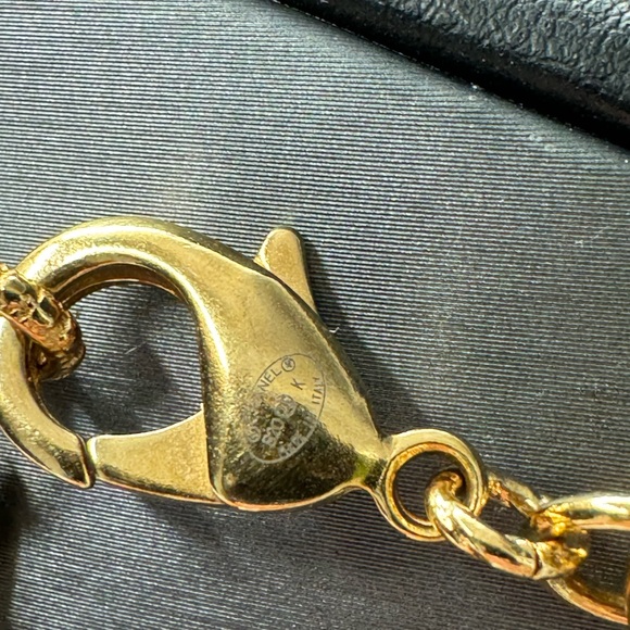 CHANEL 22K PEARL TEARDROP CLUSTER NECKLACE - Picture 3 of 4